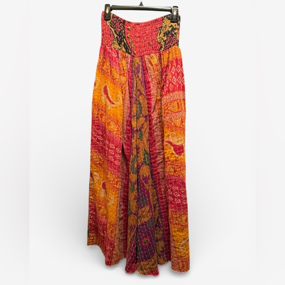 123 🌸 KANTHA Super Wide legged bell pants. One size fits most. 13-18” waist. - Picture 4 of 4